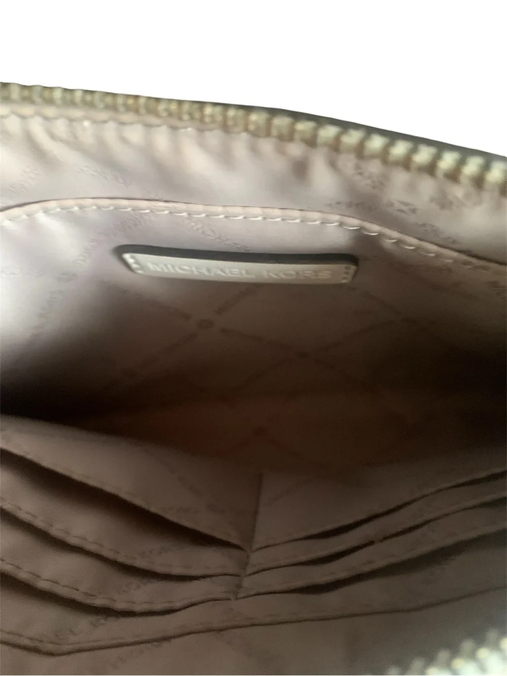 Michael Kors signature mk